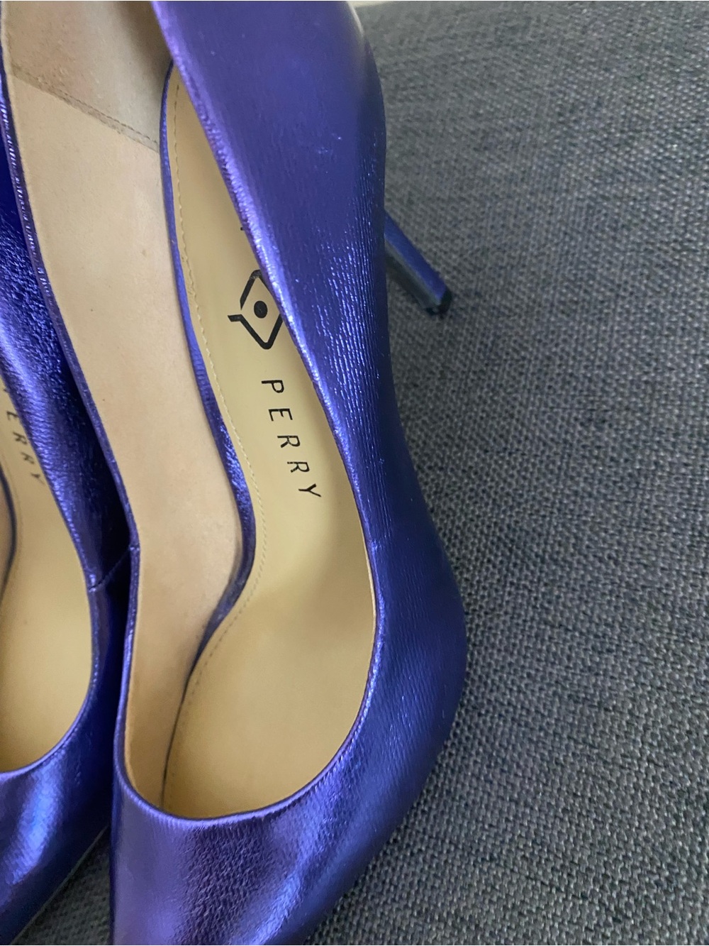 Katy Perry Metallic Closed Toe Purple Heels Size 7.5M Used - Picture 3 of 8